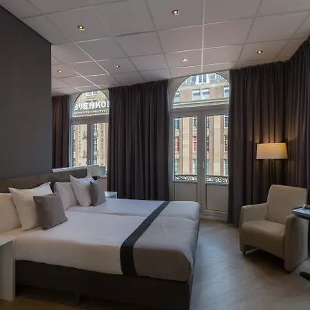 Hotel De Roode Leeuw