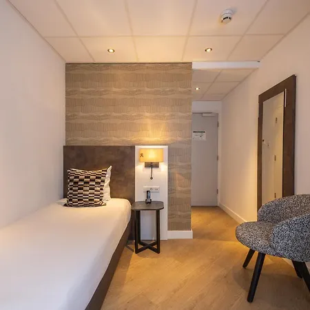 De Roode Leeuw 4* Ámsterdam