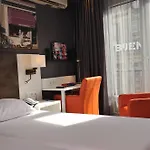 De Roode Leeuw Отель 4*