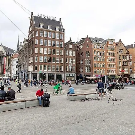 De Roode Leeuw Amsterdam