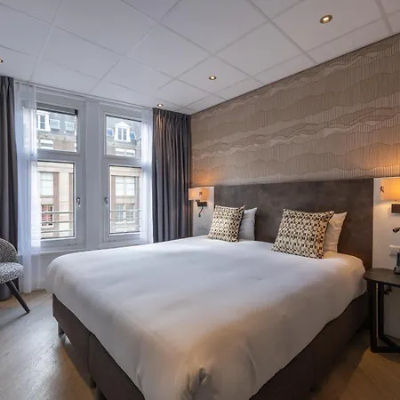 Hotel De Roode Leeuw