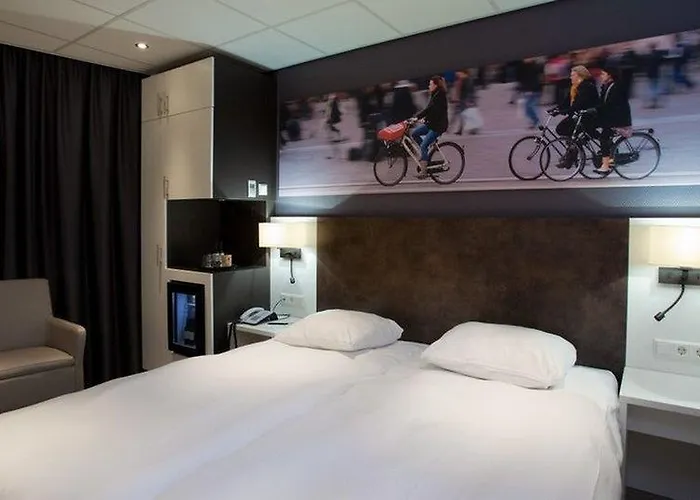 Hotel De Roode Leeuw 4*