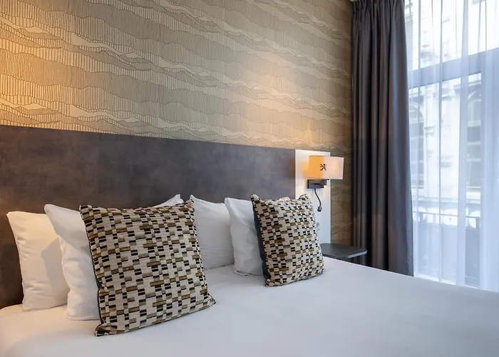 De Roode Leeuw Hotel 4*