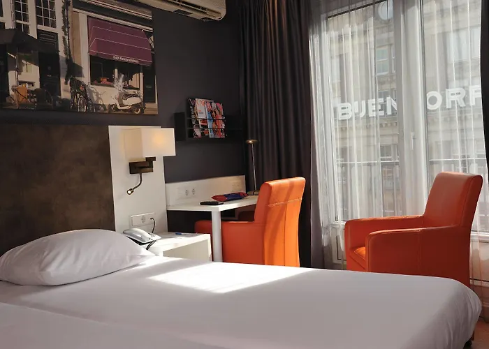 De Roode Leeuw Hotel 4*